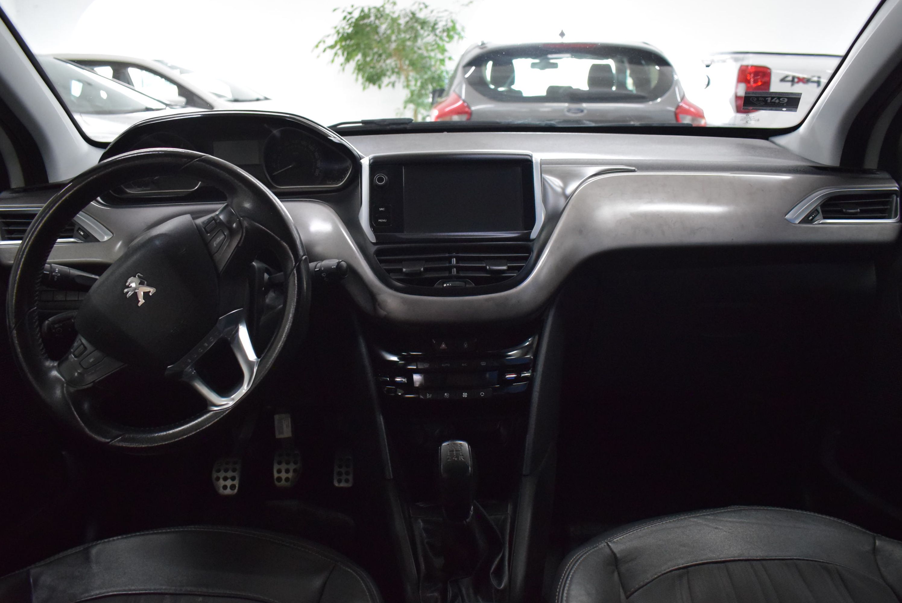 Peugeot 208 FELINE 1.6 3