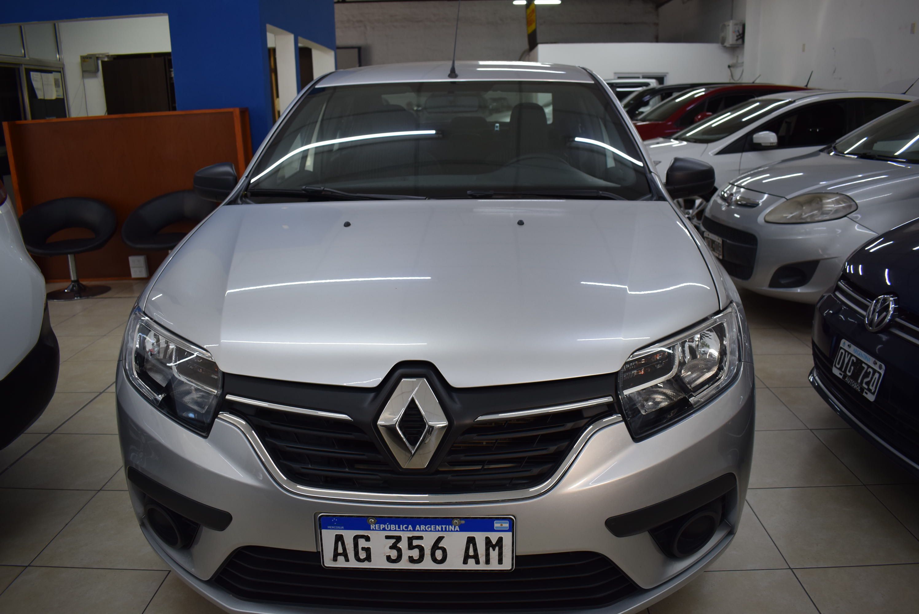 Renault LOGAN LIFE 1.6 2