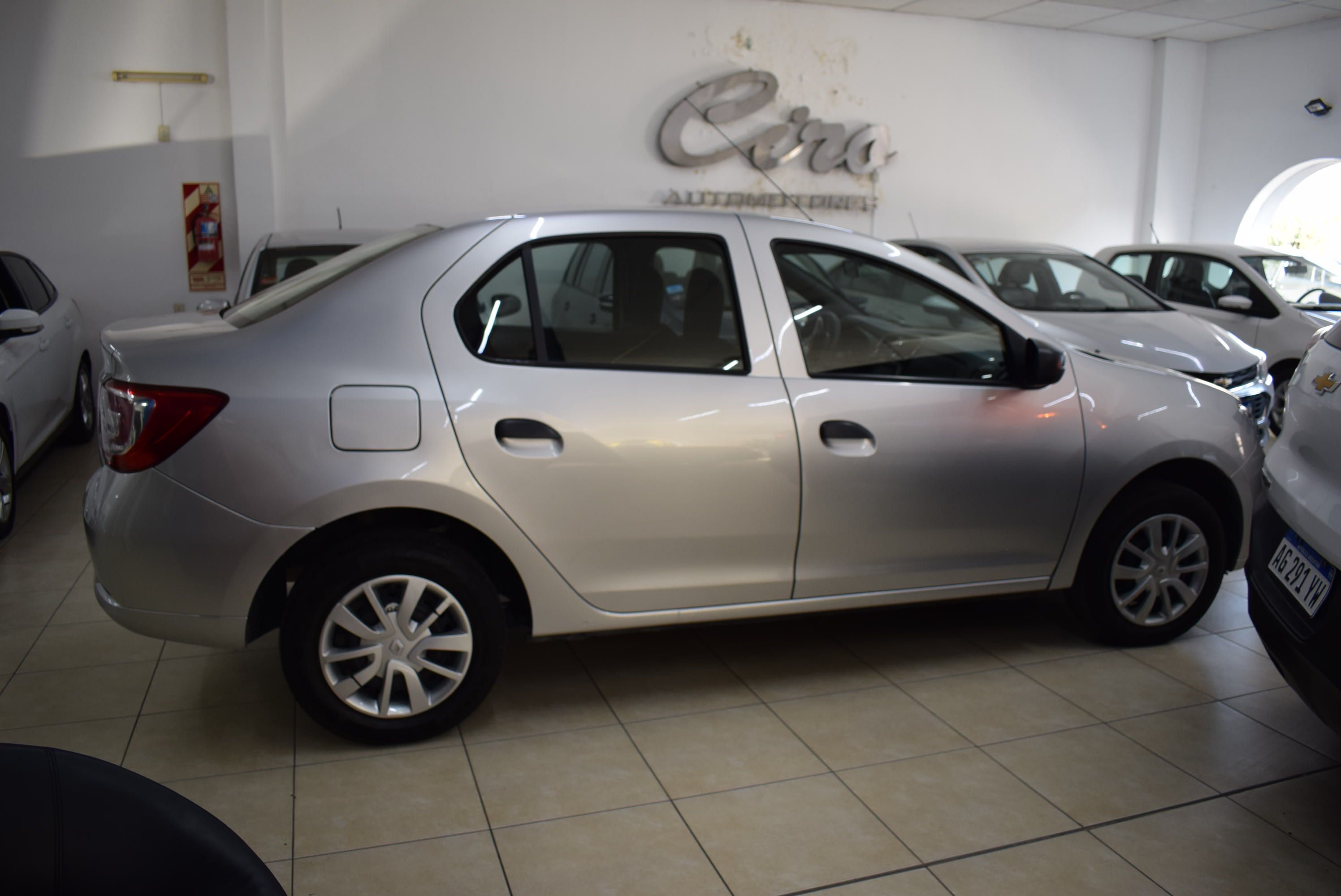 Renault LOGAN LIFE 1.6 3