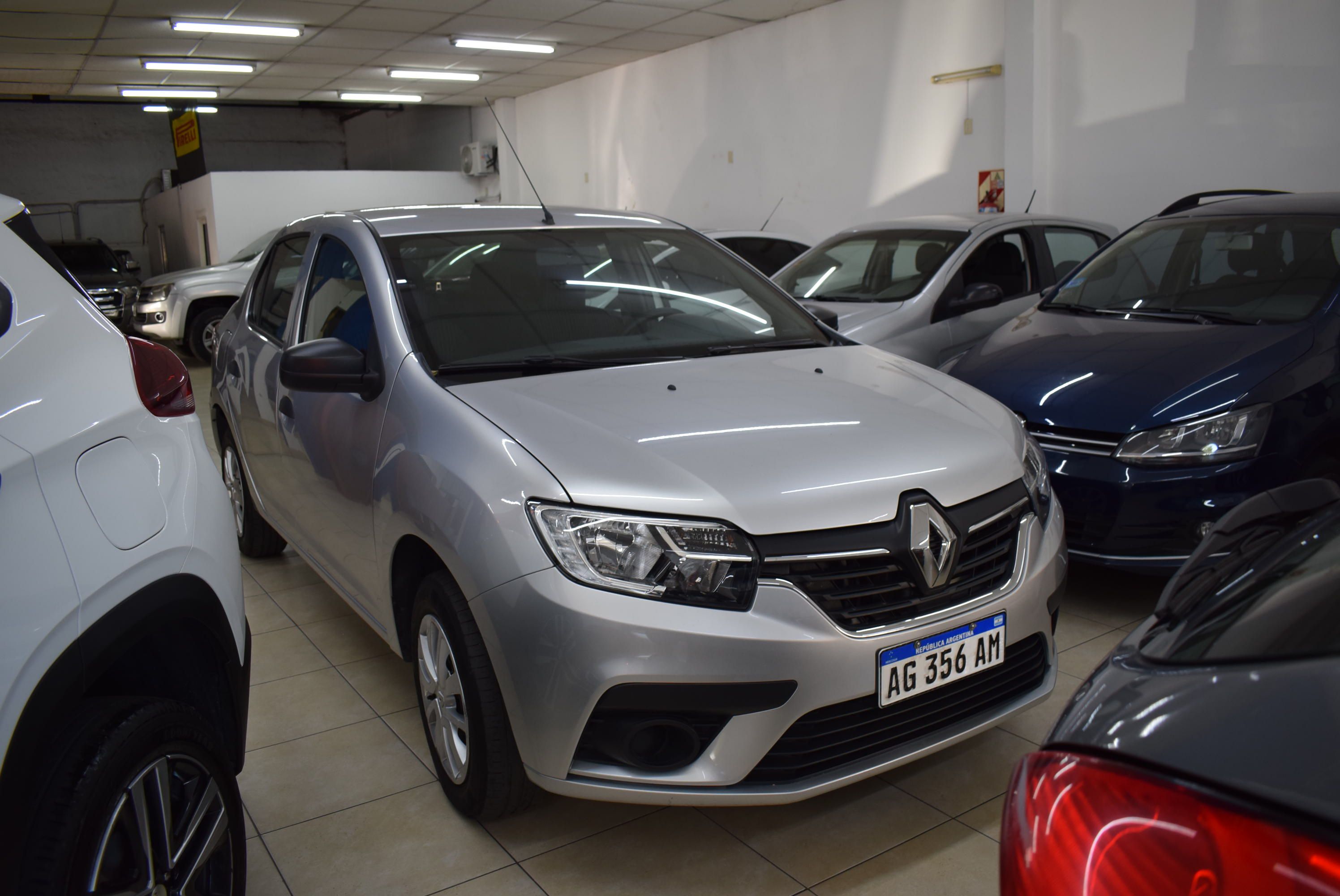Renault LOGAN LIFE 1.6 4