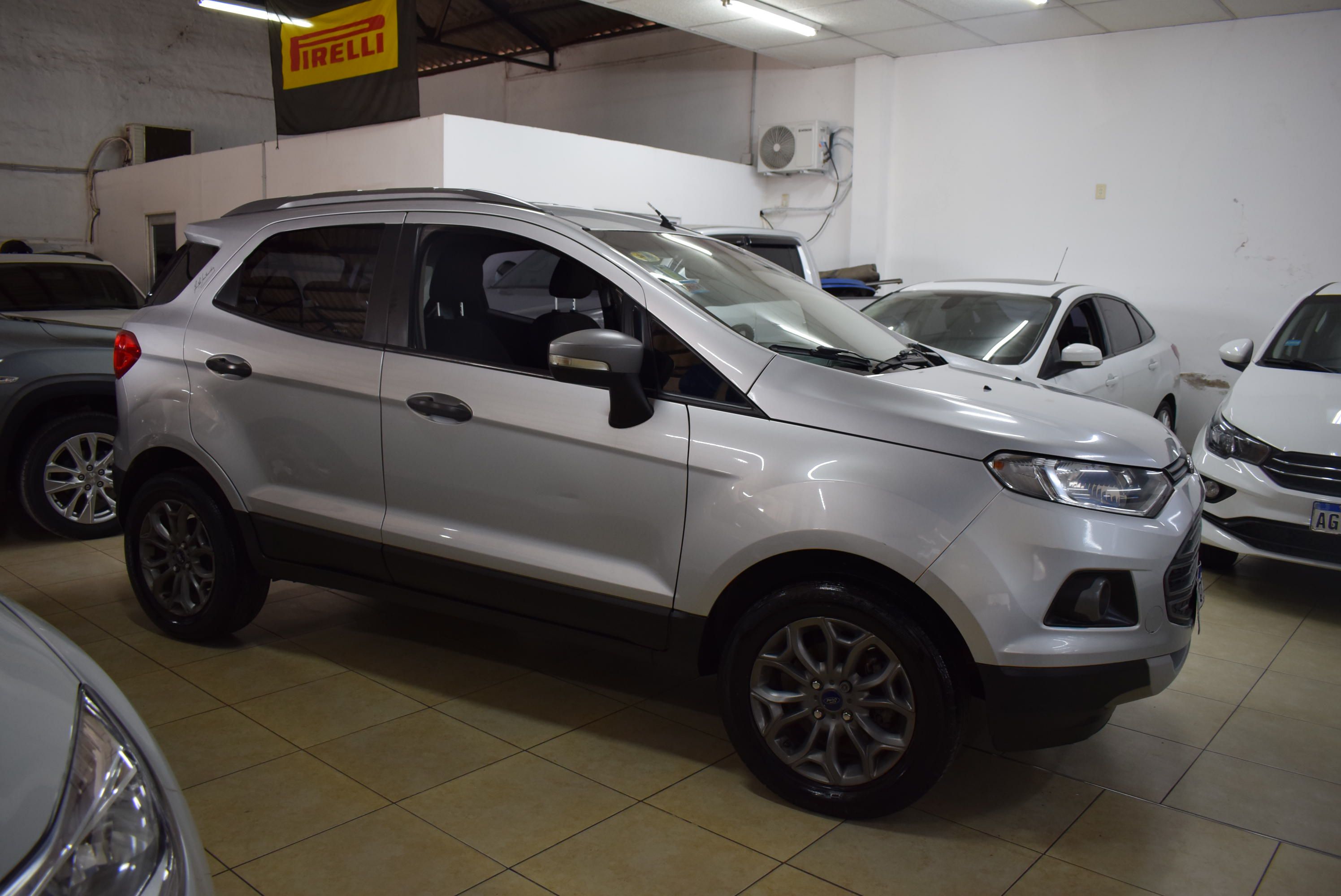 Ford ECOSPORT FREESTYLE 1.6L MT 2