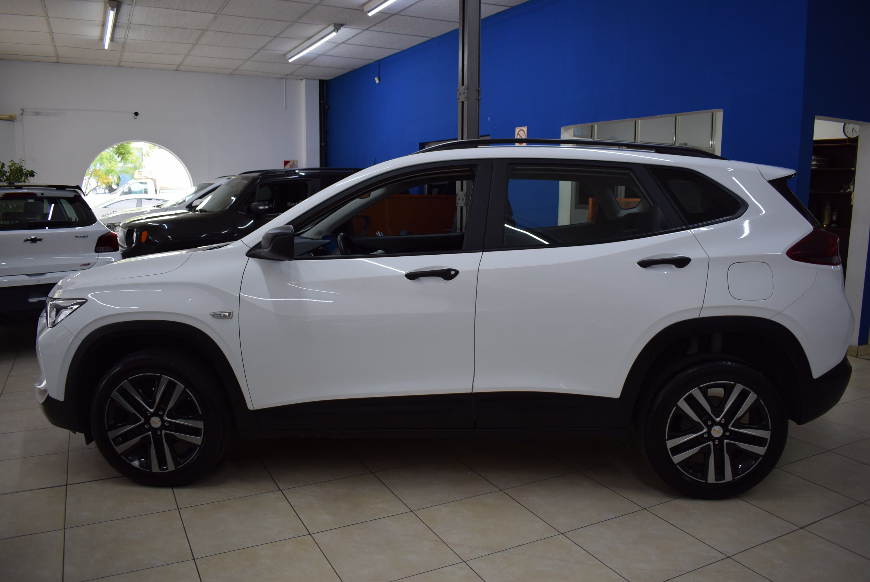 Chevrolet TRACKER 1.2T MT 3