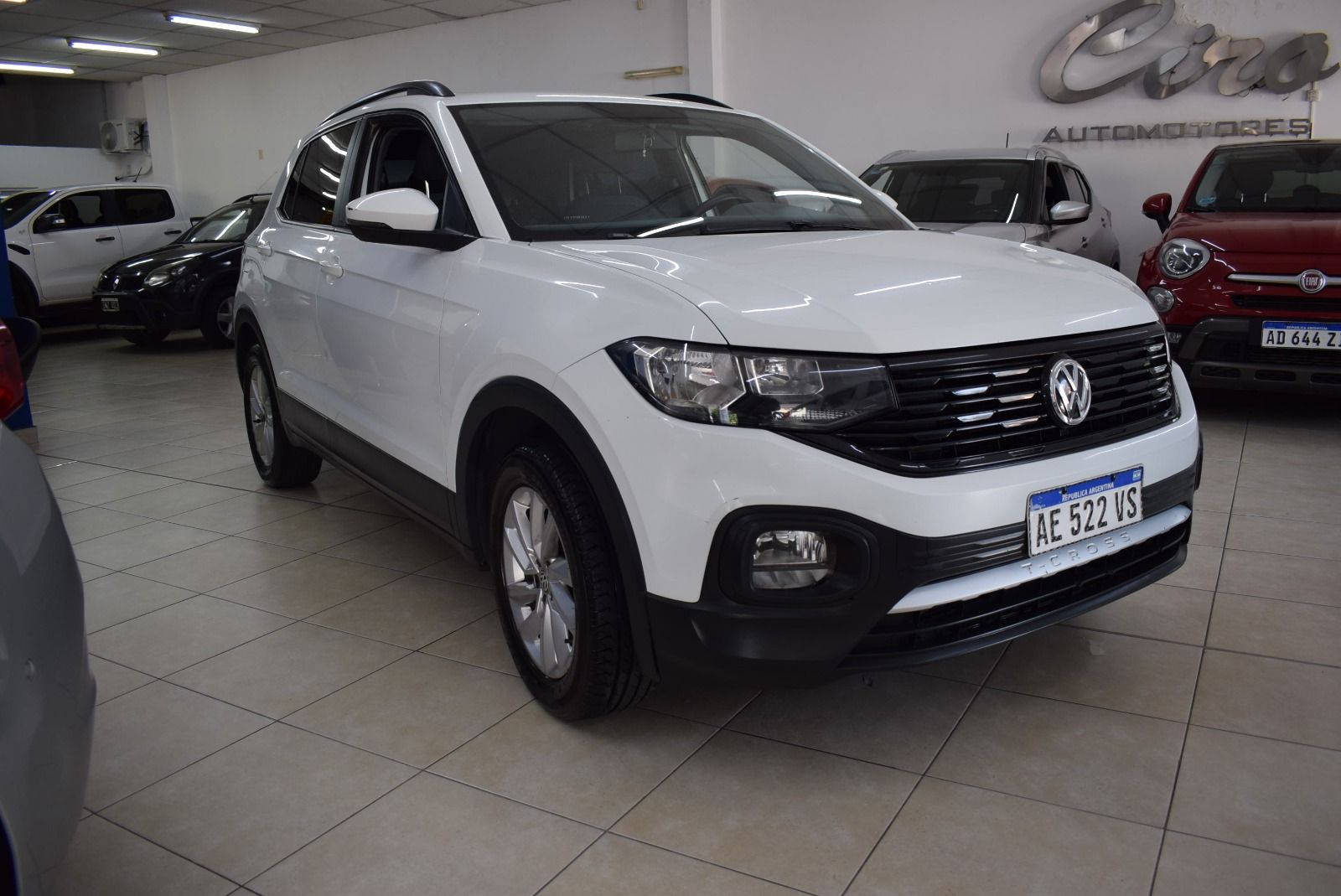 Volkswagen TCROSS TRENDLINE 1.6